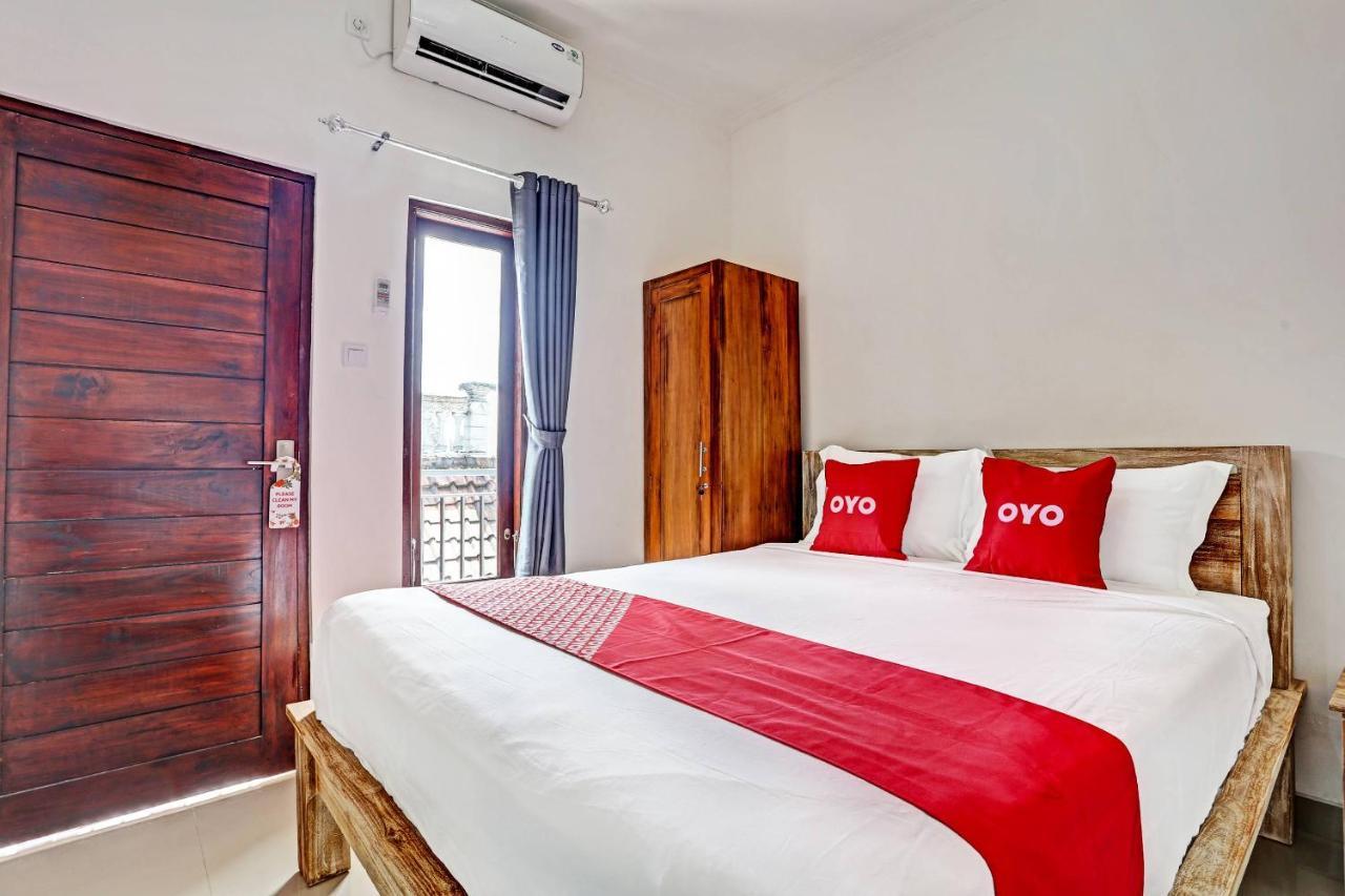 סמיניאק Oyo 91080 Kubu D&D Guesthouse מראה חיצוני תמונה