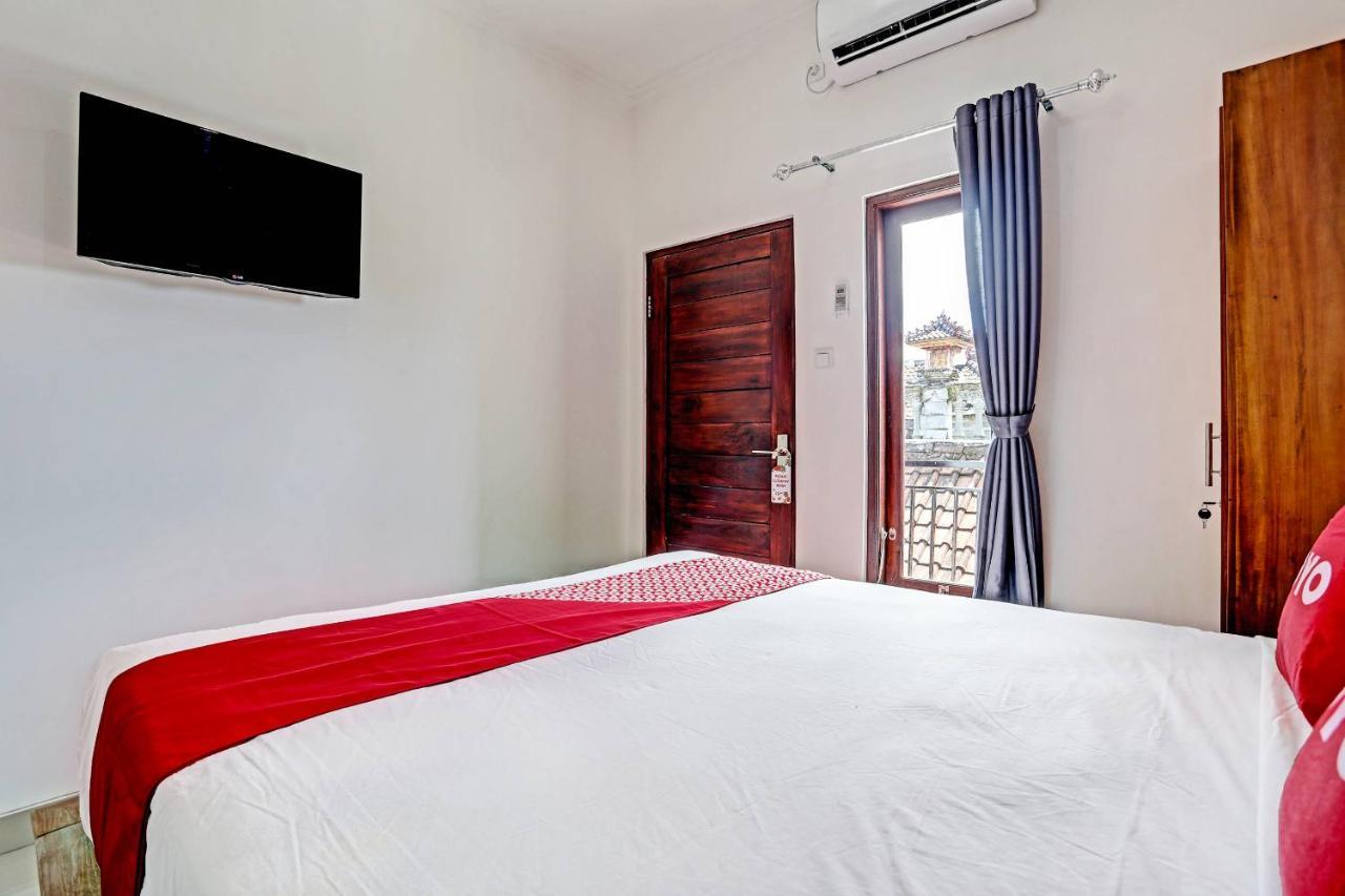 סמיניאק Oyo 91080 Kubu D&D Guesthouse מראה חיצוני תמונה